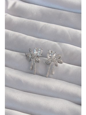 Getittir Pirinç Gümüş Renk Kare Zirkon Taşlı Fiyonk Küpe - Lisinya