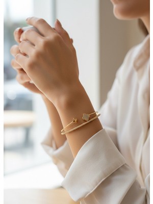 Getittir Yonca Model Pirinç Gold Renk Kadın Bileklik - Lisinya