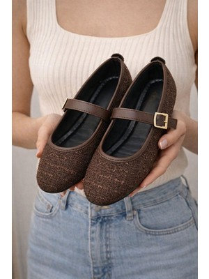 Moda Ayra Tüvit Kumaş Tokalı Kadın Rahat Babet Düz Taban Klasik Ayakkabı