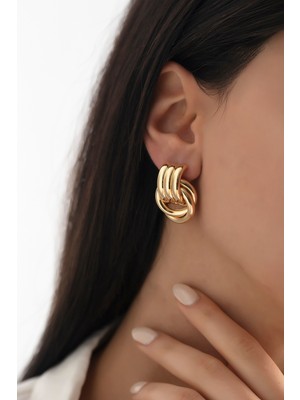 Normadia Şık Üçlü Bombeli Çelik Küpe, Modern ve Zarif Takı Tasarımı