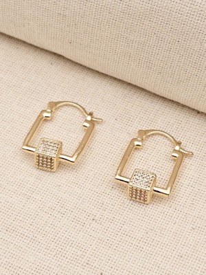 Normadia Şık Dikdörtgen Çelik Küpe, Zirkon Taşlı, 1,7 Cm, Modern ve Zarif Tasarım