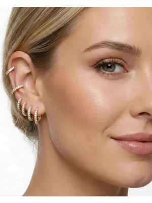 Normadia Gold Renk Pirinç Zirkon Taşlı Kadın Küpe Seti, Şık ve Dayanıklı Takı