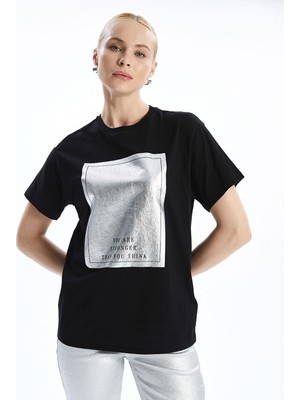 Lc Waikiki Yeni Sezon Bisiklet Yaka Baskılı Kadın Tişört