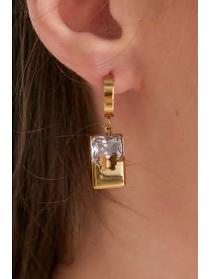 Normadia Kadın Kare Zirkon Taşlı Kelebek Figürlü Çelik Küpe