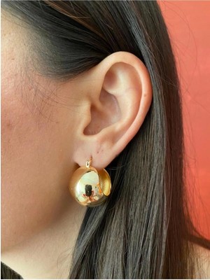 Normadia Şık Kadın Çelik Yuvarlak Top Halka Küpe, Trend ve Modern Tasarım