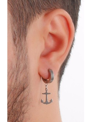 Normadia Şık Erkek Çapa Figürlü Çelik Halka Küpe, Modern ve Zarif Tasarım