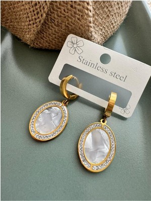 Normadia Şık Oval Taşlı Çelik Küpe, Modern ve Zarif Takı Tasarımı