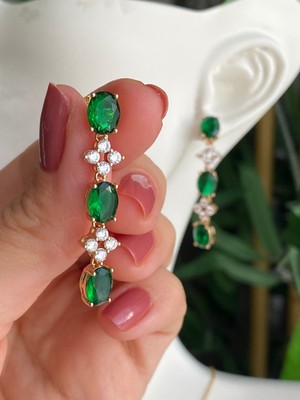 Normadia Yüksek Kalite Zümrüt Yeşili Taşlı Rosegold Çivi Küpe 4 cm