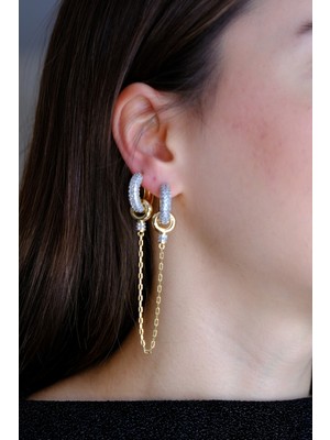 Normadia 14K Altın Kaplama Zirkon Taş Detaylı Şık Küpe, Zarif ve Modern Tasarım