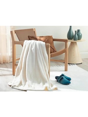 Delixa Beyaz Wellsoft Tv Battaniye 100X170 cm