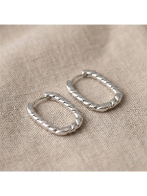 Normadia Şık Örgü Desenli Gümüş Rengi Halka Küpe 2,2 cm