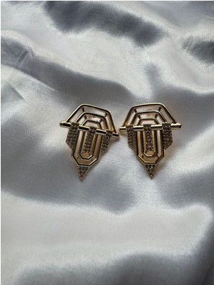 Normadia Şık Gold Renkli Şövalye Tasarımlı Kadın Küpe