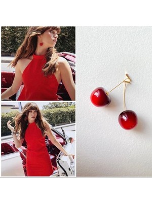 Normadia Şık Kiraz Figürlü Çelik Küpe, Zarif ve Modern Tasarım