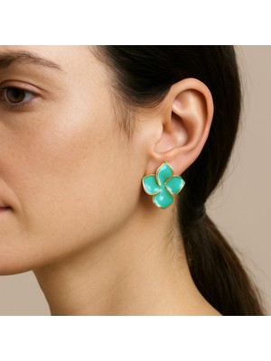 Normadia Şık Lotus Flower Çiçek Tasarımlı Kadın Küpe, Zarif Takı Seçeneği