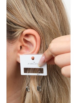 Normadia Şık ve Zarif Kadın Gümüş Çelik Küpe Takımı