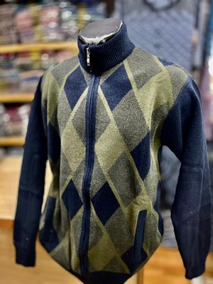 TCR Erkek Triko Fermuarlı Cepli Desenli Hırka