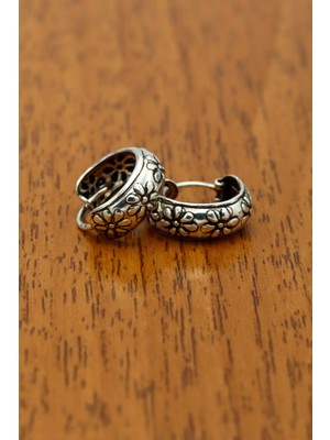 Normadia 925 Ayar Gümüş Erkek Küpe, Şık ve Zarif Tasarım