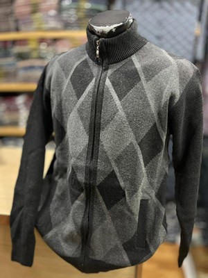 TCR Erkek Triko Fermuarlı Cepli Desenli Hırka