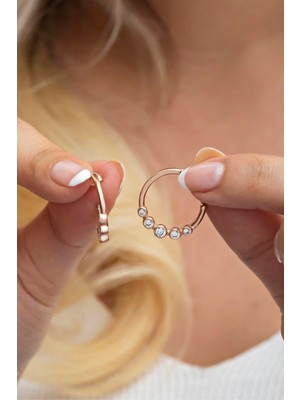 Normadia 925 Ayar Gümüş Zirkon Sıralı Beş Taşlı Şık Küpe