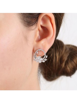 Normadia Parlak Gümüş Küpe, Işıltılı Çiçek Tasarımı, 925 Ayar, Şık Takı