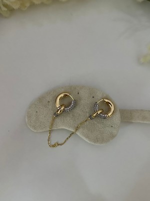 Normadia Zincirli Halka Küpe, Şık ve Modern Aksesuar, Günlük ve Özel Kombinler Için