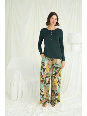 Red Womans Çiçek ve Yaprak Desenli Pijama Takımı