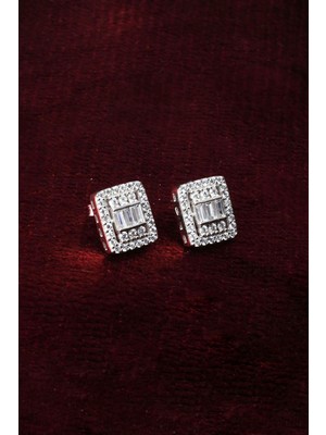 Normadia Kare Zirkon Taşlı 925 Ayar Gümüş Baget Küpe Şık Takı