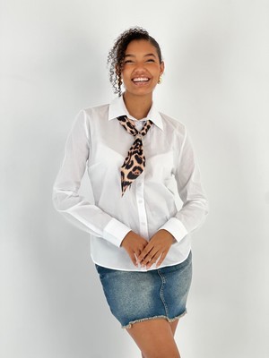 Miss Poem Leopar Fular Detaylı Beyaz Gömlek