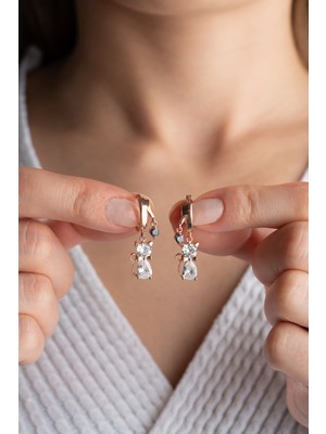 Normadia 925 Ayar Gümüş Mistik Topaz Kedi Küpe, Şıklık ve Zarafetin Simgesi