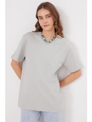 Tudors Kadın Relax Fit Rahat Kesim %100 Pamuk Yumuşak Dokulu Hafif Kalın Basic Bisiklet Yaka Gri Tişört