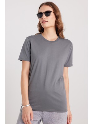 Tudors Kadın Slim Fit Dar Kesim %100 Pamuk Yumuşak Dokulu Gri Bisiklet Yaka Tişört
