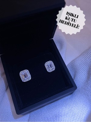 Normadia Işıklı 925 Ayar Gümüş Tek Taş Baget Küpe Rodyum Kaplama