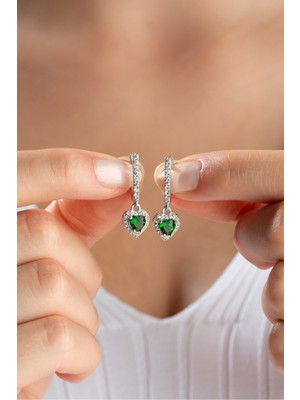 Normadia 925 Ayar Gümüş Rodyum Kaplama Yeşil Damla Taşlı Sallantılı Küpe