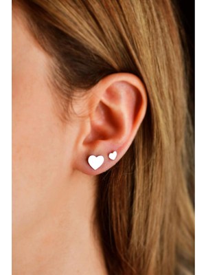 Normadia Şık Rodyum Kaplama Ikili Kalp Çivili Gümüş Küpe Seti