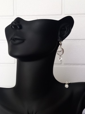 Normadia 925 Ayar Gümüş Zirkon Taşlı Lale Tasarım Trend Kadın Küpe