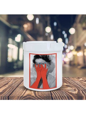 Hediyara Duman Yüzlü Kadın Küllük İllüstrasyon Baskılı Kül Tablası K-132