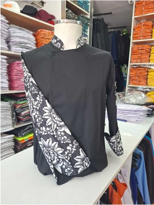 Siyah Çiçek Desenli Aşçı Ceketi