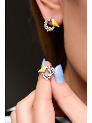 Normadia 925 Ayar Gümüş Mineli Çiçekli ve Kuşlu Zarif Küpe