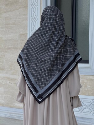 Qalortex Scarf Monogram Desen B.boy  Eşarp-Siyah