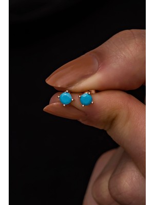 Normadia 925 Ayar Gümüş Turkuaz Taşlı Tektaş Küpe, Şık ve Zarif Tasarım