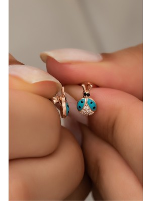 Normadia 925 Ayar Gümüş Minik Turkuaz Uğur Böceği Küpe, Zarif ve Şık Takı