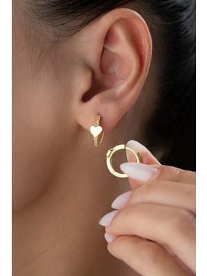 Normadia Parlak 925 Ayar Gümüş Kalpli Halka Küpe, Şık ve Zarif Tasarım