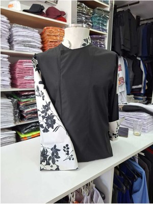 Siyah Kolu Çiçek Desenli Aşçı Ceketi