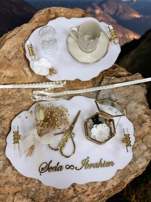 Masalsı Concept Kişiselleştirilmiş Isme Özel Yüzük Tepsisi Söz Nişan Tepsisi Özel Pleksi Tepsi Takımı