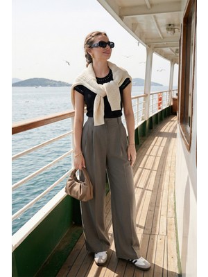 Lela Wide Leg Yüksek Bel Geniş Paça Pileli Pantolon Bayan Pantolon 6923871