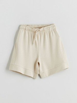 Lc Waikiki Yeni Sezon Beli Lastikli Kız Çocuk Şort