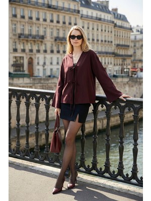 Lela Pamuklu Relaxed Fit Bağlamalı Yırtmaçlı Kol Detaylı Gömlek Bayan Gömlek 6925425