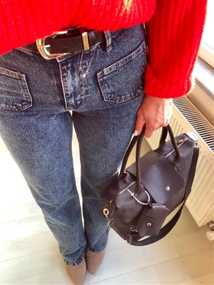 Gözde Tasarım Butik Kadın Taşlanmış Mavi Likralı Önü Cepli Bol Paça Jean Kot Pantolon