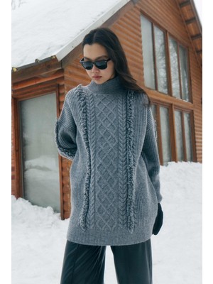 HE-QA Püskül Detaylı Örme Kazak Gri