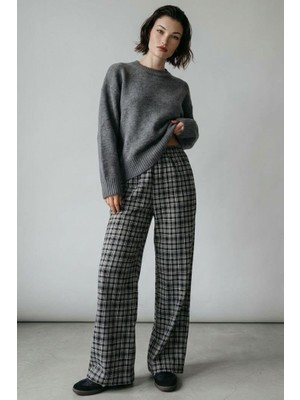 Madmext Gri Lastikli Bel Geniş Paça Ekose Pantolon MG2658